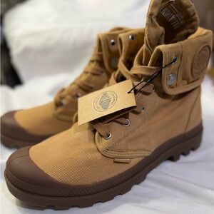 'Palladium Baggy' Canvas Boot Mens Size 10